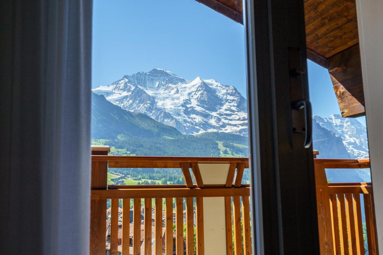 Hotel Alpenruhe - Vintage Design Hotel Wengen Bagian luar foto