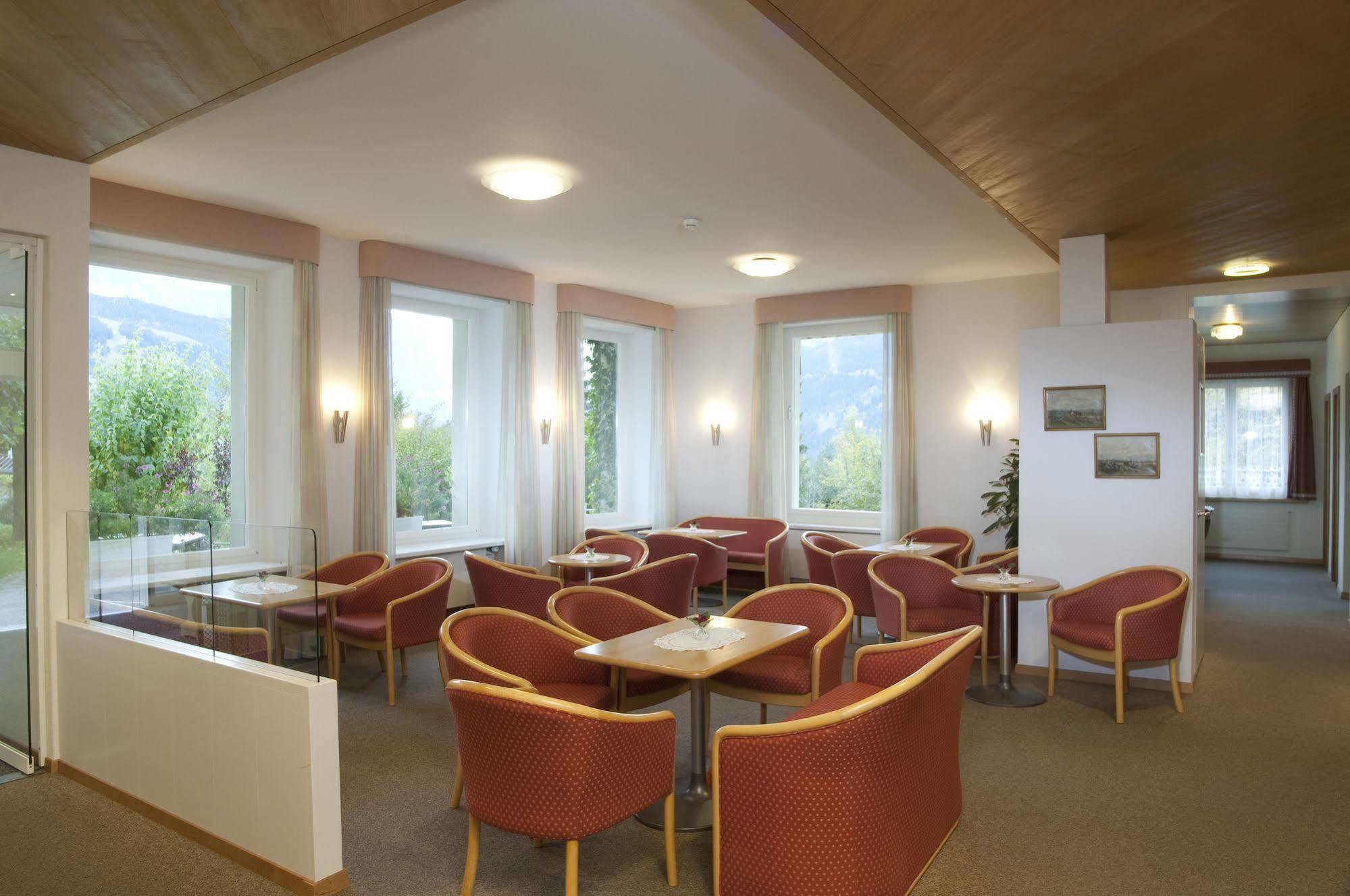 Hotel Alpenruhe - Vintage Design Hotel Wengen Bagian luar foto
