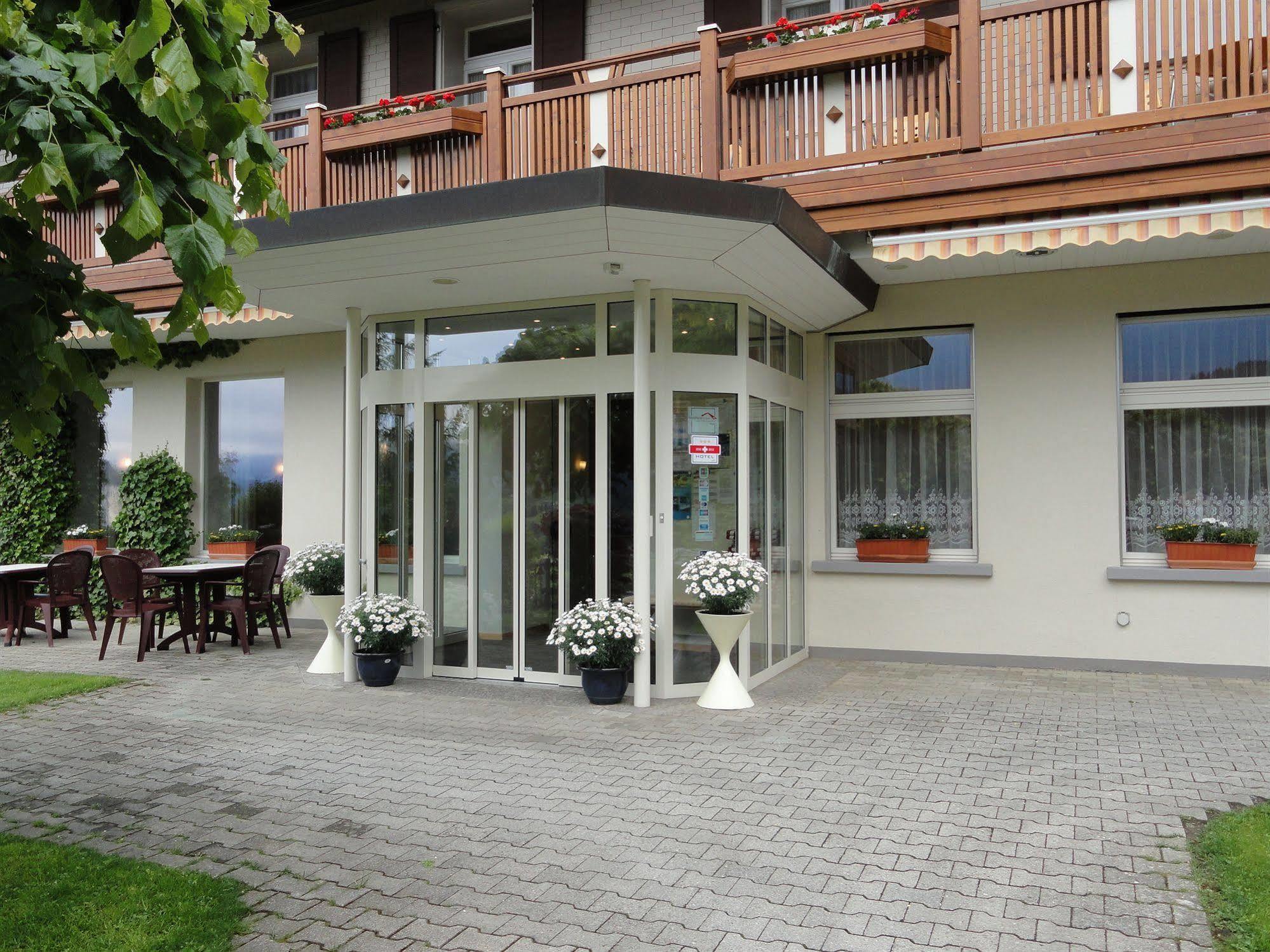 Hotel Alpenruhe - Vintage Design Hotel Wengen Bagian luar foto